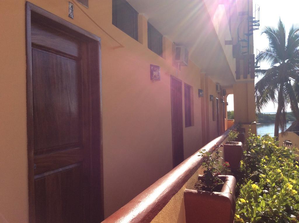 Hotel Joya Del Mar Barra de Navidad Exterior photo